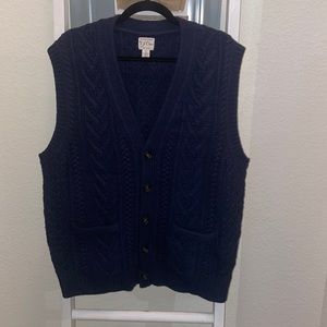 J crew men’s sweater vest